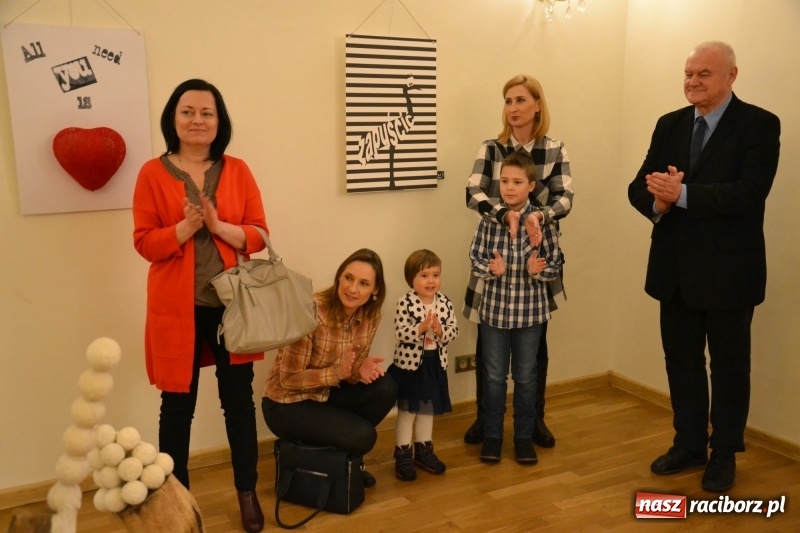 Zdjęcie w galerii na portalu naszraciborz.pl: Po prostu PasJA - wernisaż wystawy na Zamku Piastowskim  wiadomości z regionu