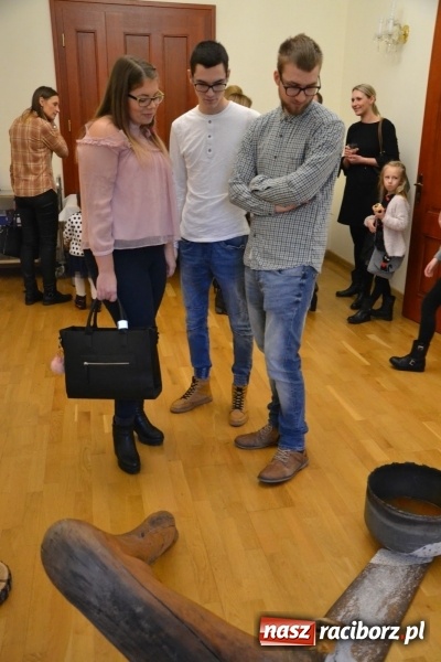 Zdjęcie w galerii na portalu naszraciborz.pl: Po prostu PasJA - wernisaż wystawy na Zamku Piastowskim  wiadomości z regionu