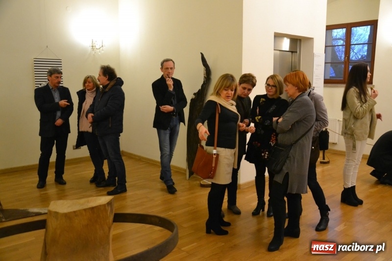 Zdjęcie w galerii na portalu naszraciborz.pl: Po prostu PasJA - wernisaż wystawy na Zamku Piastowskim  wiadomości z regionu