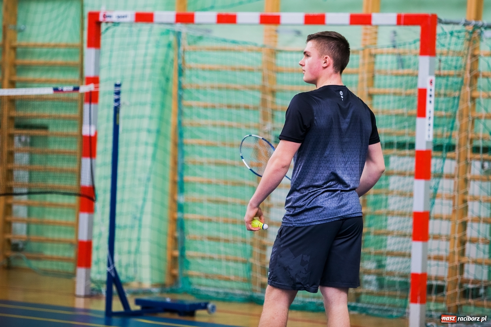 Zdjęcie w galerii na portalu naszraciborz.pl: Finał miejski w badmintonie szkół ponagimnazjalnych wiadomości z regionu