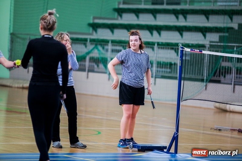 Zdjęcie w galerii na portalu naszraciborz.pl: Finał miejski w badmintonie szkół ponagimnazjalnych wiadomości z regionu