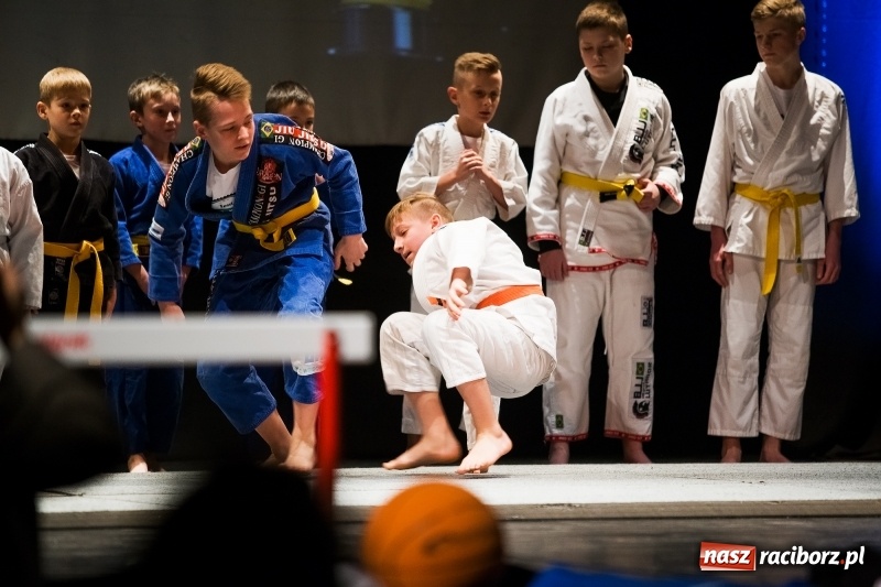 Zdjęcie w galerii na portalu naszraciborz.pl: Championy rozdane. Jedenasta gala raciborskiego sportu w Strzesze wiadomości z regionu