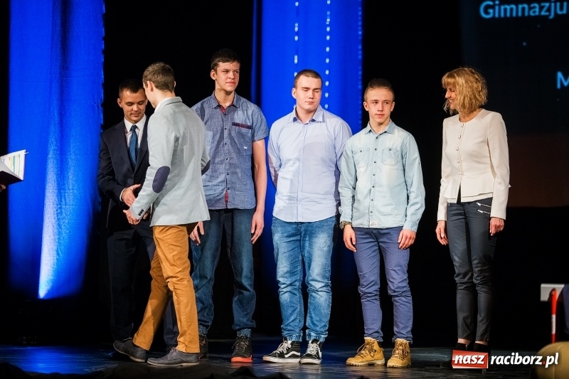 Zdjęcie w galerii na portalu naszraciborz.pl: Championy rozdane. Jedenasta gala raciborskiego sportu w Strzesze wiadomości z regionu