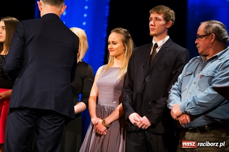 Zdjęcie w galerii na portalu naszraciborz.pl: Championy rozdane. Jedenasta gala raciborskiego sportu w Strzesze wiadomości z regionu