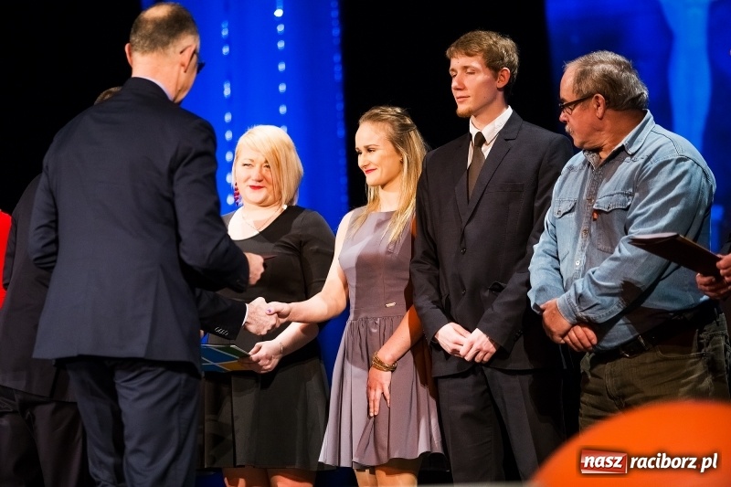 Zdjęcie w galerii na portalu naszraciborz.pl: Championy rozdane. Jedenasta gala raciborskiego sportu w Strzesze wiadomości z regionu