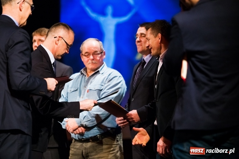 Zdjęcie w galerii na portalu naszraciborz.pl: Championy rozdane. Jedenasta gala raciborskiego sportu w Strzesze wiadomości z regionu