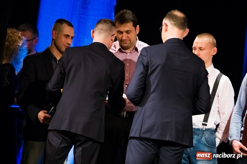Zdjęcie w galerii na portalu naszraciborz.pl: Championy rozdane. Jedenasta gala raciborskiego sportu w Strzesze wiadomości z regionu