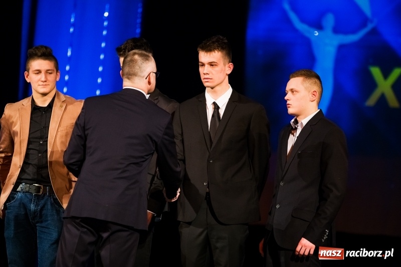 Zdjęcie w galerii na portalu naszraciborz.pl: Championy rozdane. Jedenasta gala raciborskiego sportu w Strzesze wiadomości z regionu