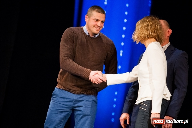 Zdjęcie w galerii na portalu naszraciborz.pl: Championy rozdane. Jedenasta gala raciborskiego sportu w Strzesze wiadomości z regionu