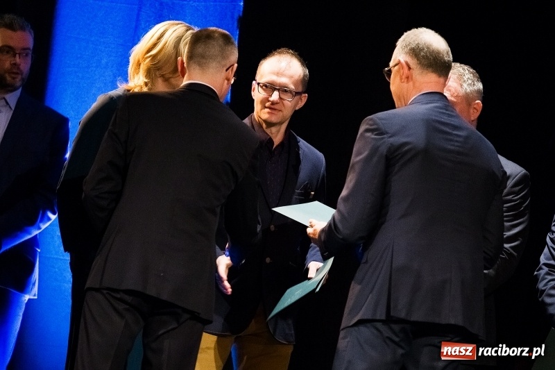 Zdjęcie w galerii na portalu naszraciborz.pl: Championy rozdane. Jedenasta gala raciborskiego sportu w Strzesze wiadomości z regionu