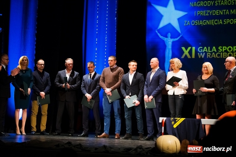 Zdjęcie w galerii na portalu naszraciborz.pl: Championy rozdane. Jedenasta gala raciborskiego sportu w Strzesze wiadomości z regionu
