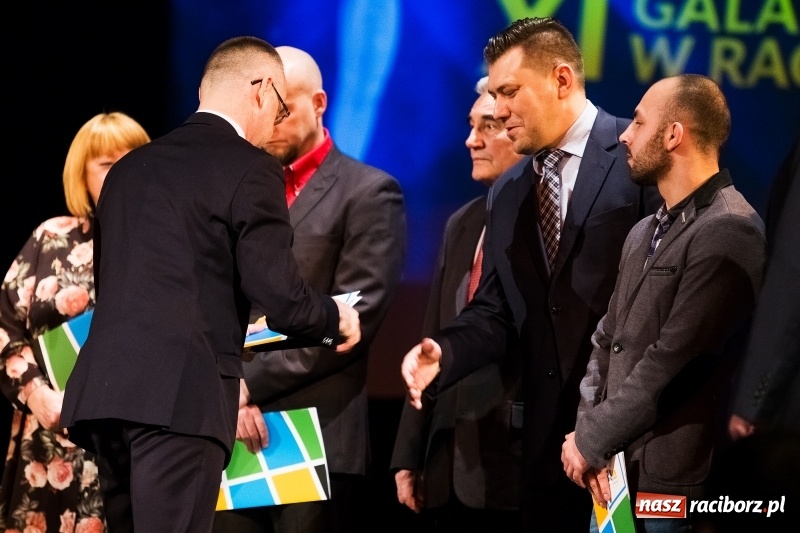 Zdjęcie w galerii na portalu naszraciborz.pl: Championy rozdane. Jedenasta gala raciborskiego sportu w Strzesze wiadomości z regionu