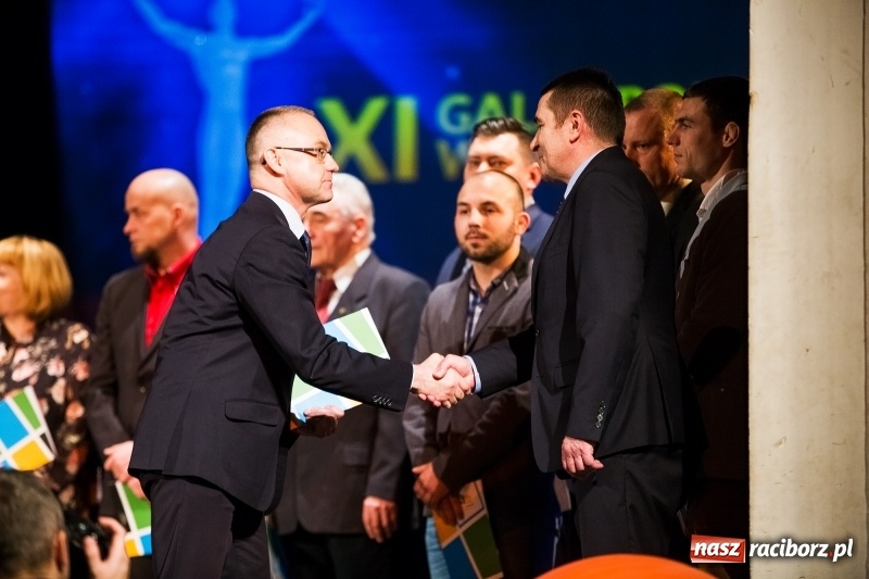 Zdjęcie w galerii na portalu naszraciborz.pl: Championy rozdane. Jedenasta gala raciborskiego sportu w Strzesze wiadomości z regionu