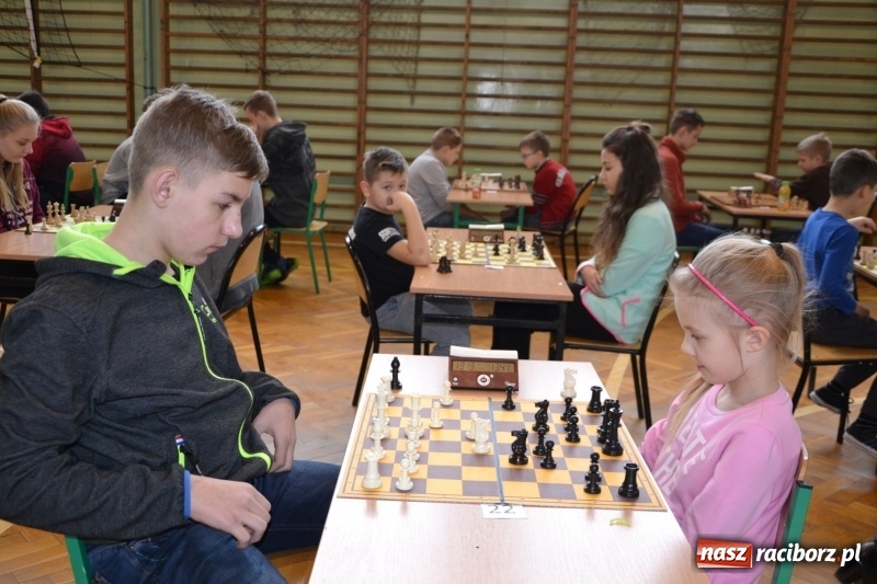 Zdjęcie w galerii na portalu naszraciborz.pl: Międzynarodowy turniej szachowy w Tworkowie  wiadomości z regionu