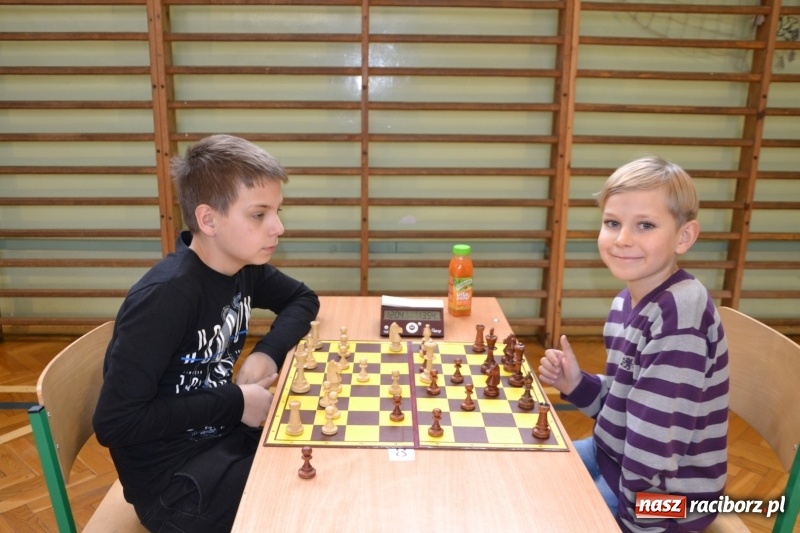 Zdjęcie w galerii na portalu naszraciborz.pl: Międzynarodowy turniej szachowy w Tworkowie  wiadomości z regionu