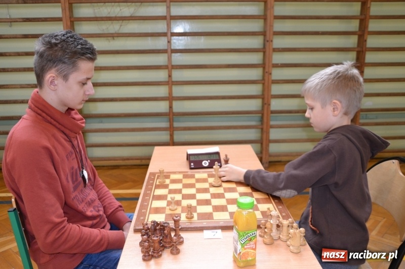 Zdjęcie w galerii na portalu naszraciborz.pl: Międzynarodowy turniej szachowy w Tworkowie  wiadomości z regionu