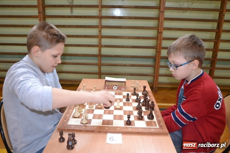 Zdjęcie w galerii na portalu naszraciborz.pl: Międzynarodowy turniej szachowy w Tworkowie  wiadomości z regionu