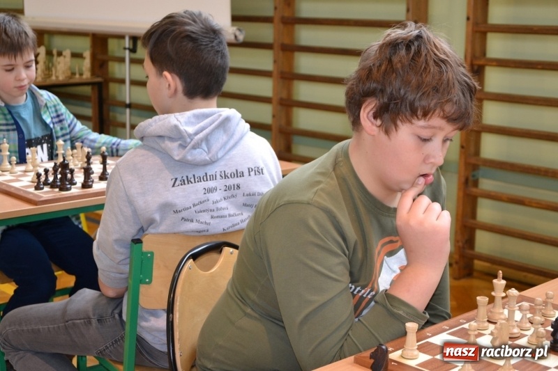 Zdjęcie w galerii na portalu naszraciborz.pl: Międzynarodowy turniej szachowy w Tworkowie  wiadomości z regionu