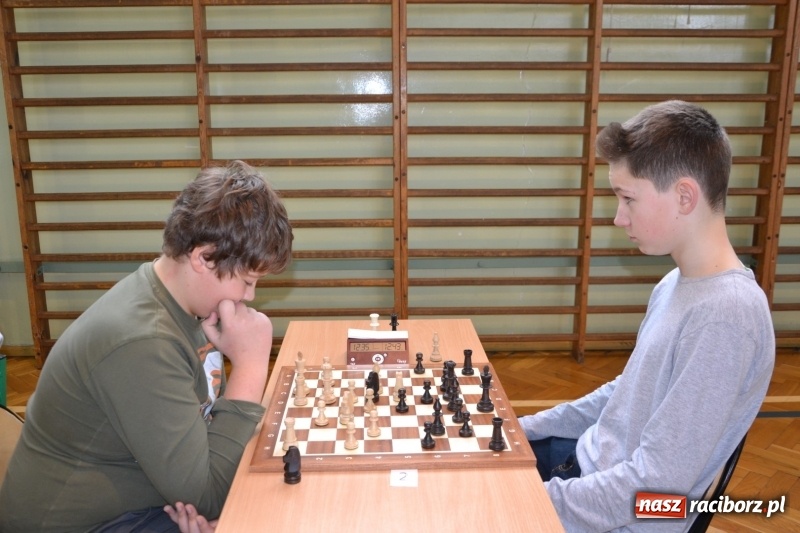 Zdjęcie w galerii na portalu naszraciborz.pl: Międzynarodowy turniej szachowy w Tworkowie  wiadomości z regionu