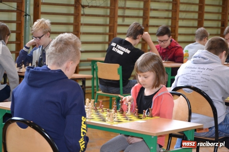 Zdjęcie w galerii na portalu naszraciborz.pl: Międzynarodowy turniej szachowy w Tworkowie  wiadomości z regionu