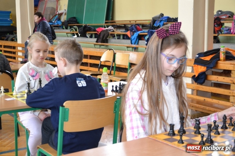 Zdjęcie w galerii na portalu naszraciborz.pl: Międzynarodowy turniej szachowy w Tworkowie  wiadomości z regionu