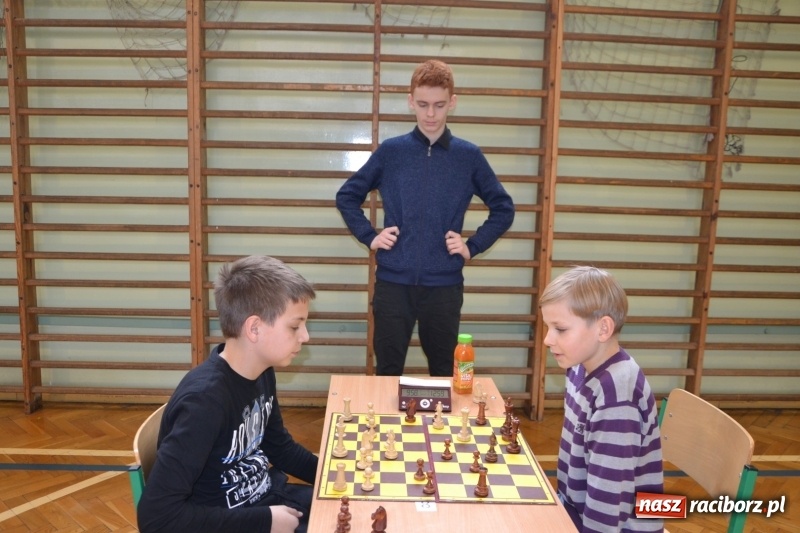 Zdjęcie w galerii na portalu naszraciborz.pl: Międzynarodowy turniej szachowy w Tworkowie  wiadomości z regionu