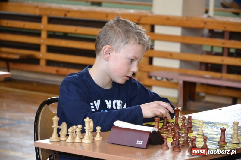 Zdjęcie w galerii na portalu naszraciborz.pl: Międzynarodowy turniej szachowy w Tworkowie  wiadomości z regionu