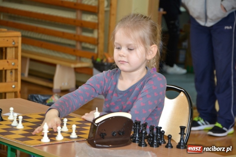 Zdjęcie w galerii na portalu naszraciborz.pl: Międzynarodowy turniej szachowy w Tworkowie  wiadomości z regionu