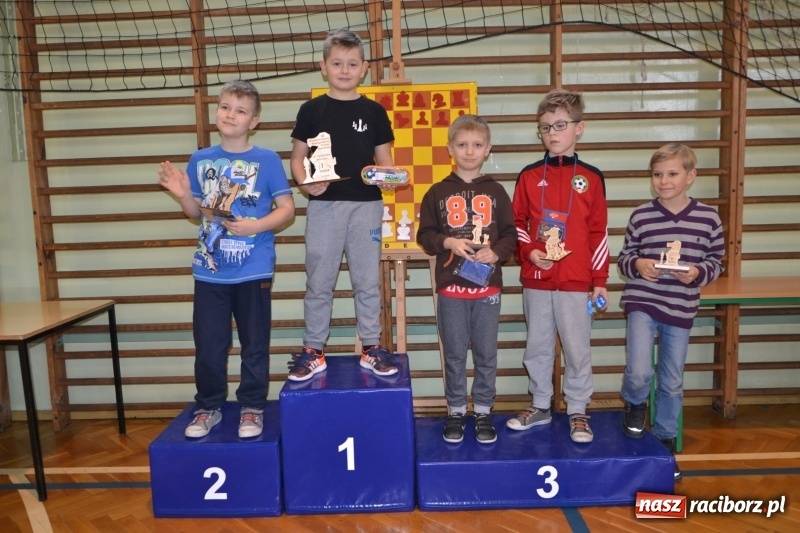 Zdjęcie w galerii na portalu naszraciborz.pl: Międzynarodowy turniej szachowy w Tworkowie  wiadomości z regionu