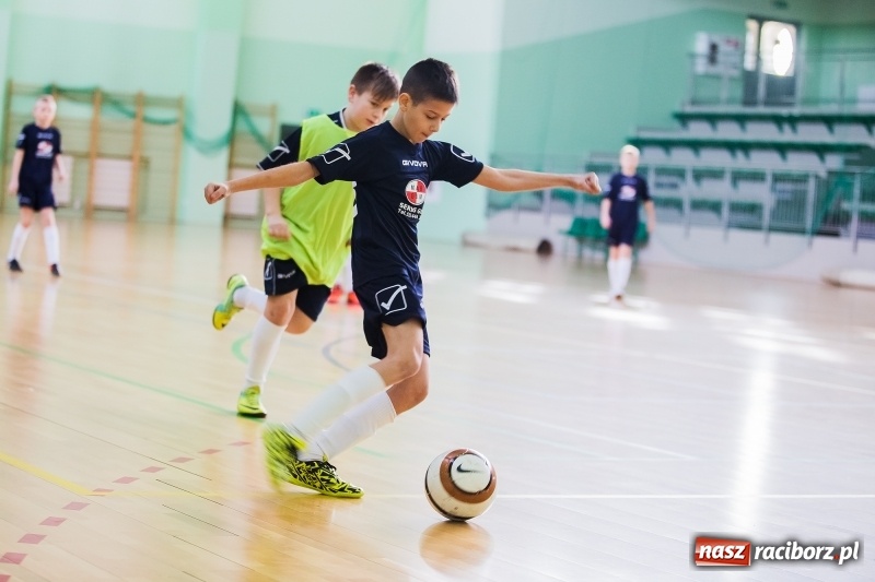 Zdjęcie w galerii na portalu naszraciborz.pl: Sobotnie mecze młodzików w Arenie Rafako wiadomości z regionu