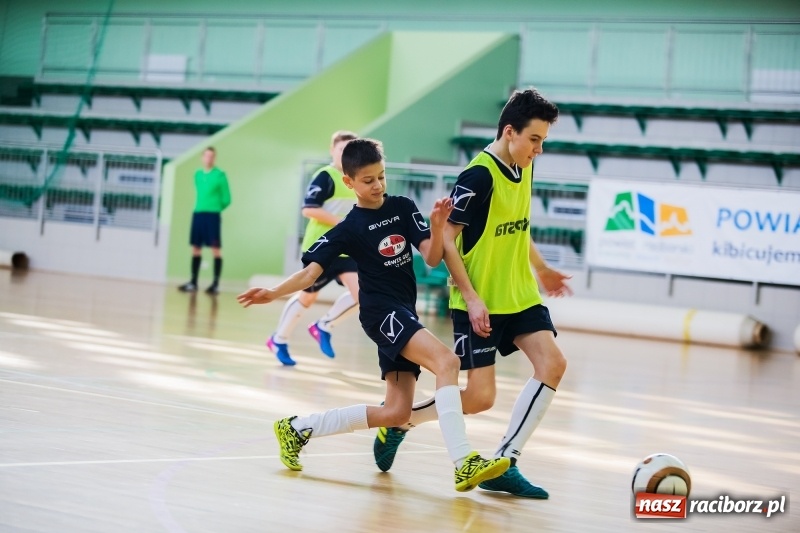 Zdjęcie w galerii na portalu naszraciborz.pl: Sobotnie mecze młodzików w Arenie Rafako wiadomości z regionu