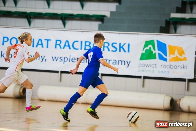 Zdjęcie w galerii na portalu naszraciborz.pl: Sobotnie mecze młodzików w Arenie Rafako wiadomości z regionu