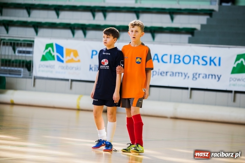 Zdjęcie w galerii na portalu naszraciborz.pl: Sobotnie mecze młodzików w Arenie Rafako wiadomości z regionu
