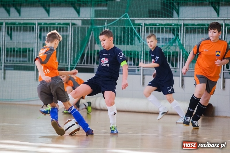 Zdjęcie w galerii na portalu naszraciborz.pl: Sobotnie mecze młodzików w Arenie Rafako wiadomości z regionu