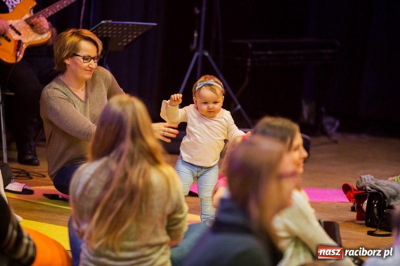 Zdjęcie w galerii na portalu naszraciborz.pl: Maluchy w krainie dźwięku w RCK wiadomości z regionu