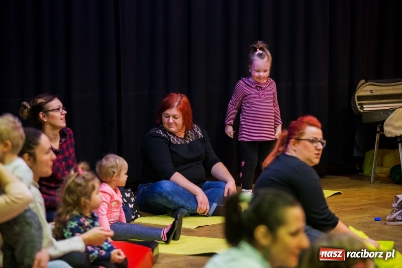 Zdjęcie w galerii na portalu naszraciborz.pl: Maluchy w krainie dźwięku w RCK wiadomości z regionu