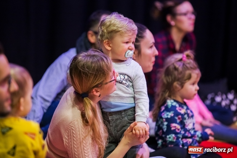 Zdjęcie w galerii na portalu naszraciborz.pl: Maluchy w krainie dźwięku w RCK wiadomości z regionu
