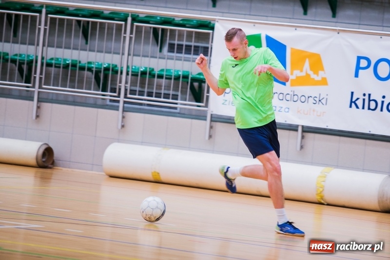 Zdjęcie w galerii na portalu naszraciborz.pl: HLPN: Choć Young Boysi się starali, Agencji Kredytowej nie sprostali wiadomości z regionu