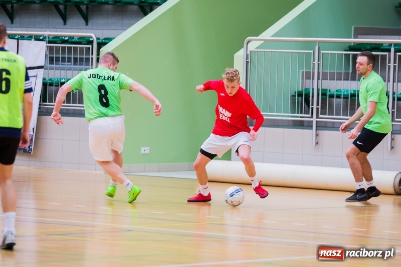 Zdjęcie w galerii na portalu naszraciborz.pl: HLPN: Choć Young Boysi się starali, Agencji Kredytowej nie sprostali wiadomości z regionu