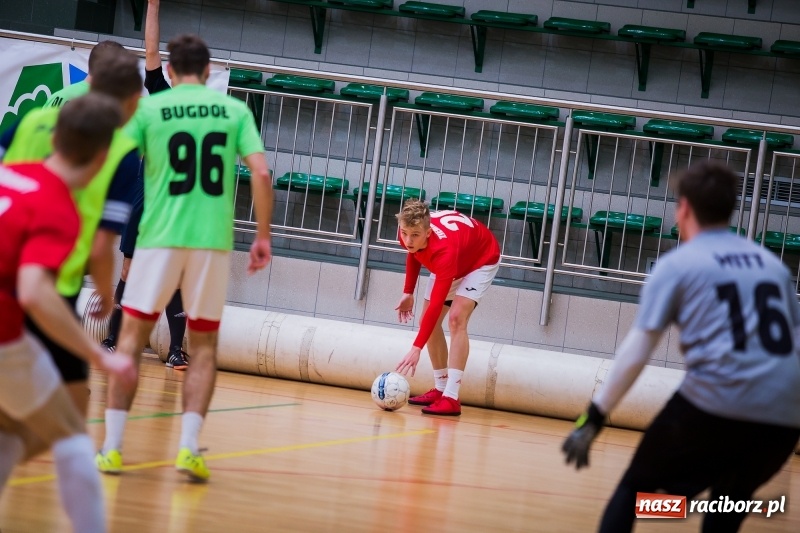 Zdjęcie w galerii na portalu naszraciborz.pl: HLPN: Choć Young Boysi się starali, Agencji Kredytowej nie sprostali wiadomości z regionu