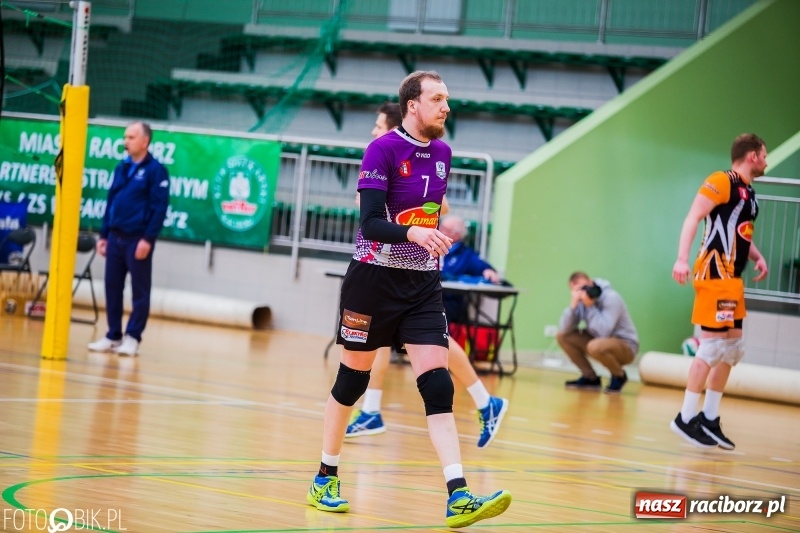 Zdjęcie w galerii na portalu naszraciborz.pl: AZS Rafako Racibórz przegrał pojedynek na szczycie wiadomości z regionu