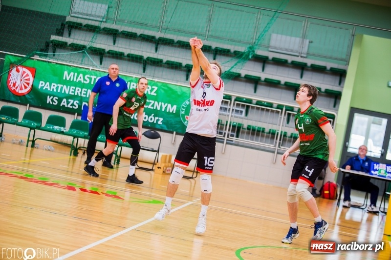 Zdjęcie w galerii na portalu naszraciborz.pl: AZS Rafako Racibórz przegrał pojedynek na szczycie wiadomości z regionu