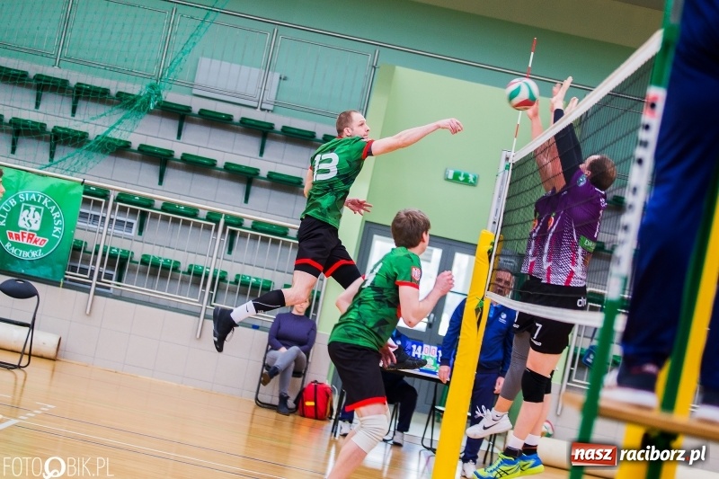 Zdjęcie w galerii na portalu naszraciborz.pl: AZS Rafako Racibórz przegrał pojedynek na szczycie wiadomości z regionu