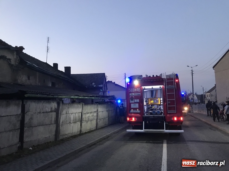 Zdjęcie w galerii na portalu naszraciborz.pl: Starszy mężczyzna zginął w pożarze domu w Tworkowie! wiadomości z regionu