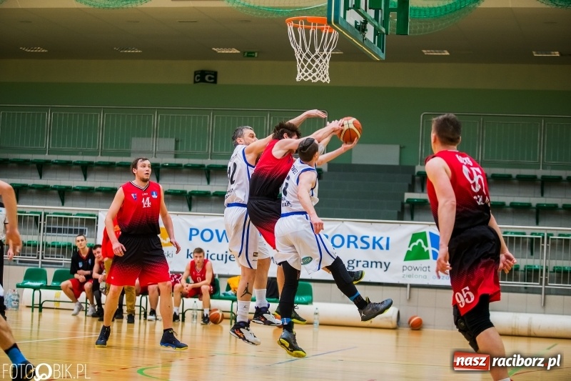 Zdjęcie w galerii na portalu naszraciborz.pl: Kolejna wygrana Ofensywy Racibórz wiadomości z regionu