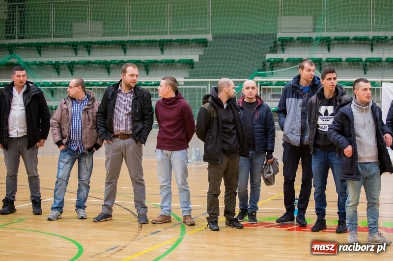 Zdjęcie w galerii na portalu naszraciborz.pl: XVII sezon Halowej Ligi Piłki Nożnej w Raciborzu przeszedł do historii wiadomości z regionu