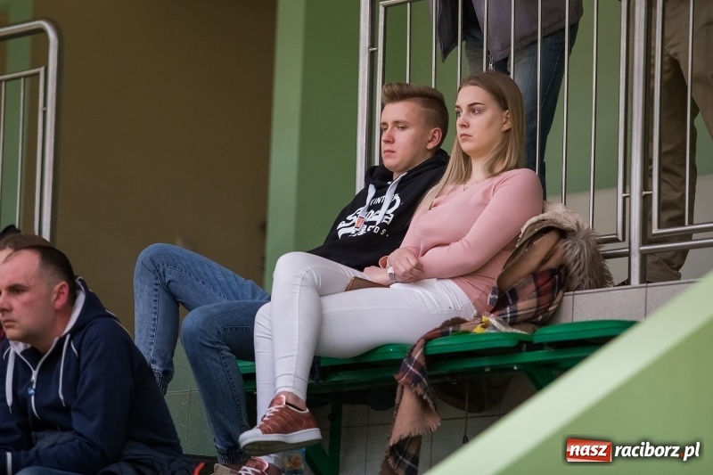 Zdjęcie w galerii na portalu naszraciborz.pl: XVII sezon Halowej Ligi Piłki Nożnej w Raciborzu przeszedł do historii wiadomości z regionu