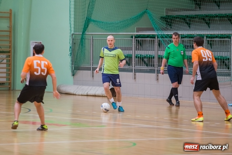 Zdjęcie w galerii na portalu naszraciborz.pl: XVII sezon Halowej Ligi Piłki Nożnej w Raciborzu przeszedł do historii wiadomości z regionu