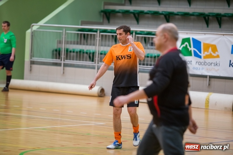 Zdjęcie w galerii na portalu naszraciborz.pl: XVII sezon Halowej Ligi Piłki Nożnej w Raciborzu przeszedł do historii wiadomości z regionu