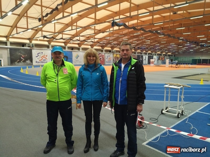 Zdjęcie w galerii na portalu naszraciborz.pl: Lekka atletyka. Halowe święto w SMS-ie wiadomości z regionu